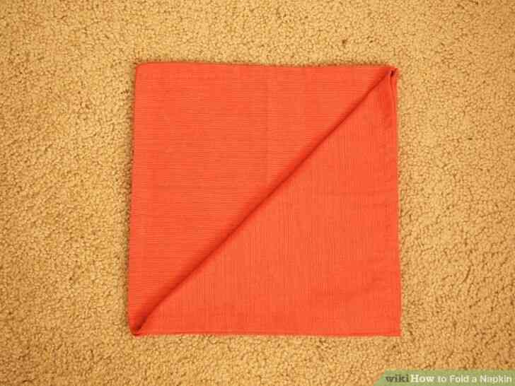 Image intitulée Plier une Serviette Étape 28